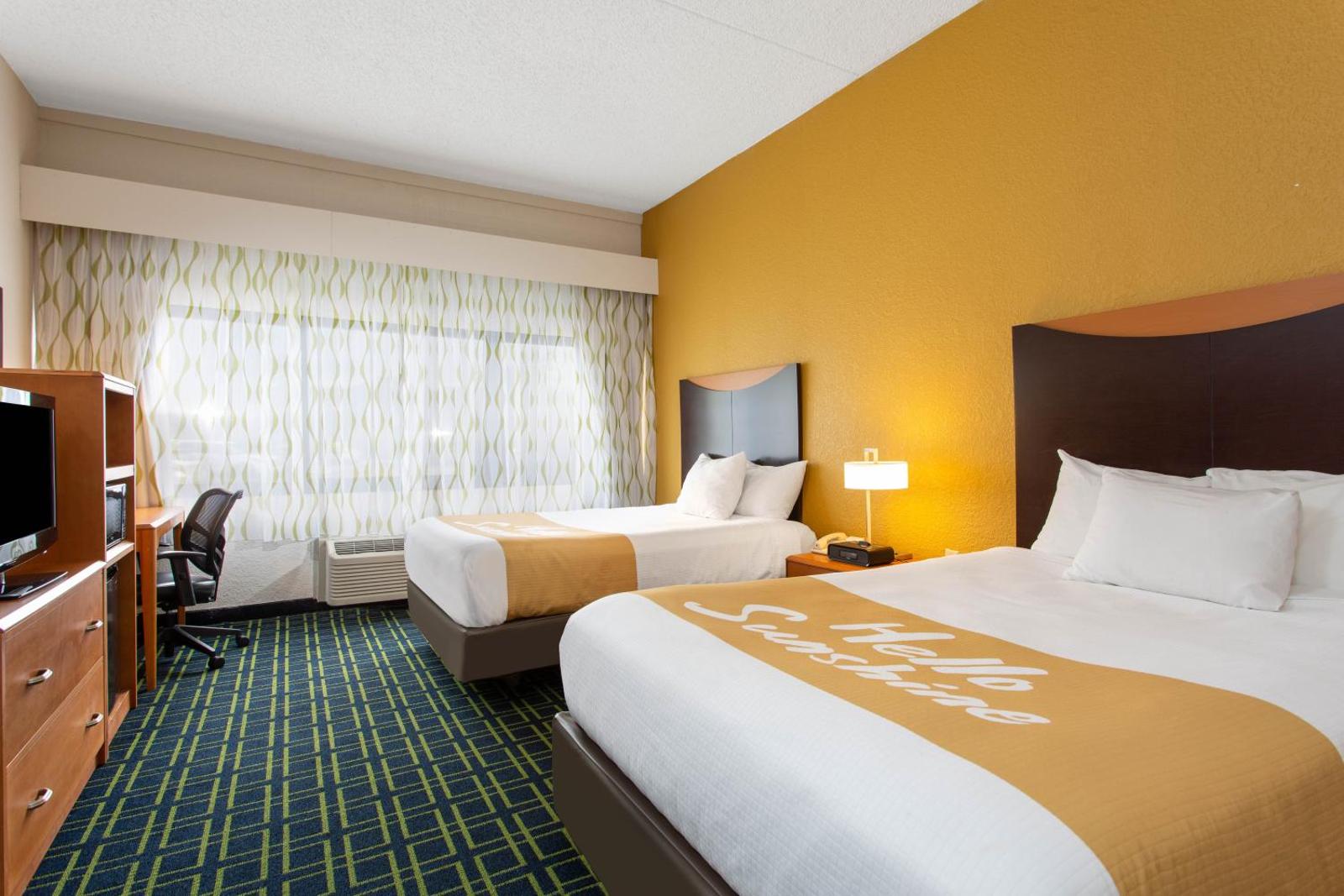 Days Inn by Wyndham Absecon Atlantic City Area Main image 2